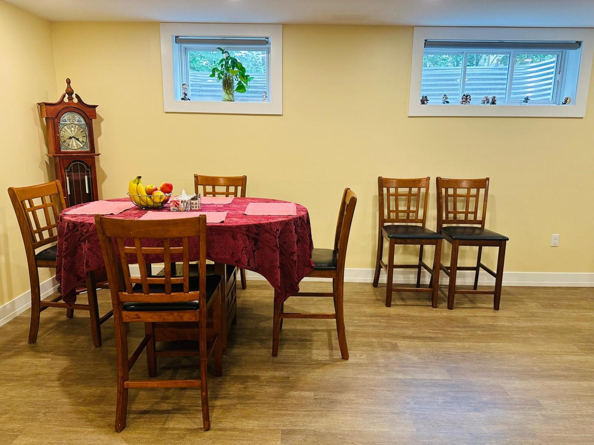 Luxurious Basement Retreat Daire Charlottetown Dış mekan fotoğraf