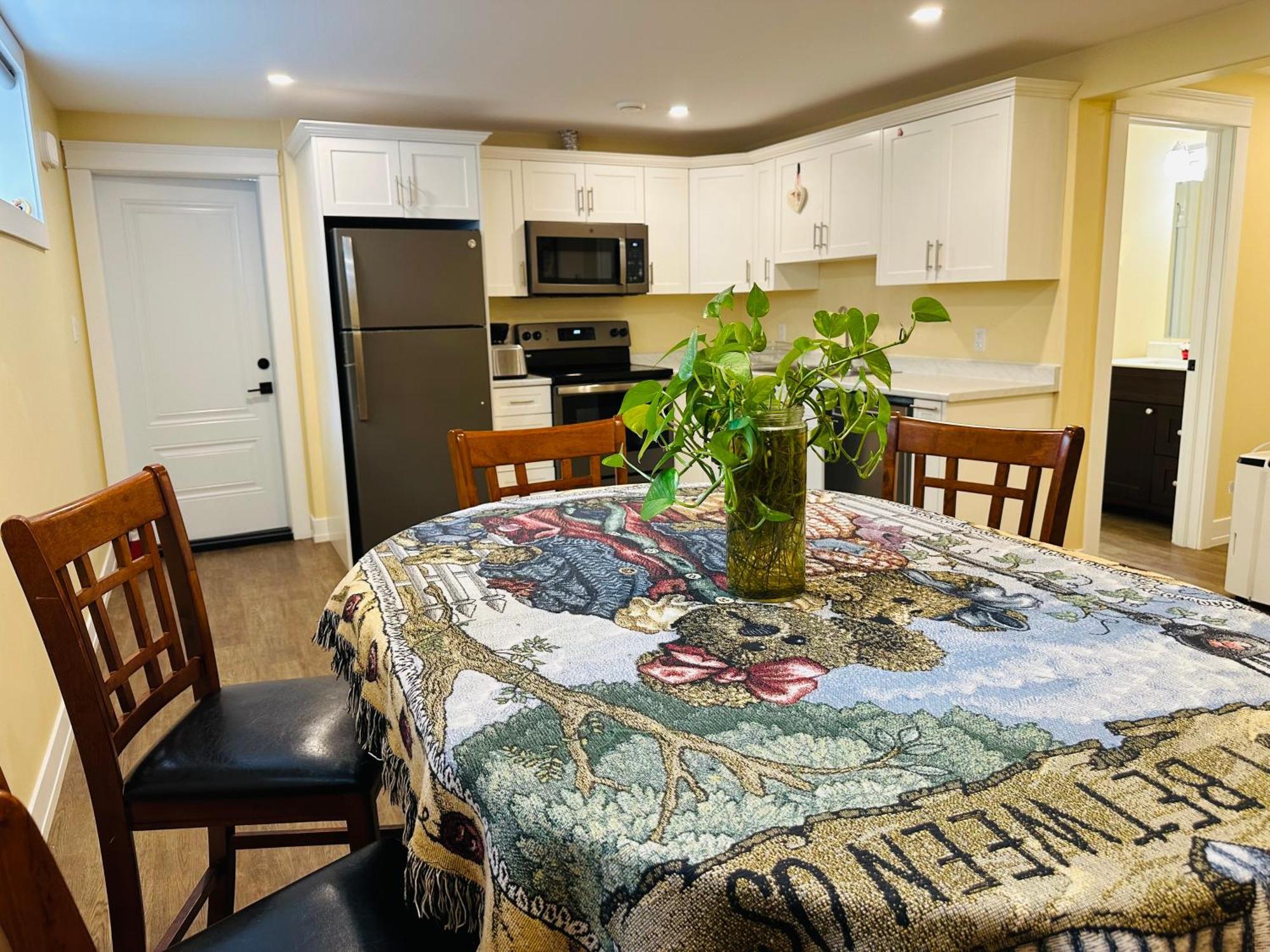 Luxurious Basement Retreat Daire Charlottetown Dış mekan fotoğraf