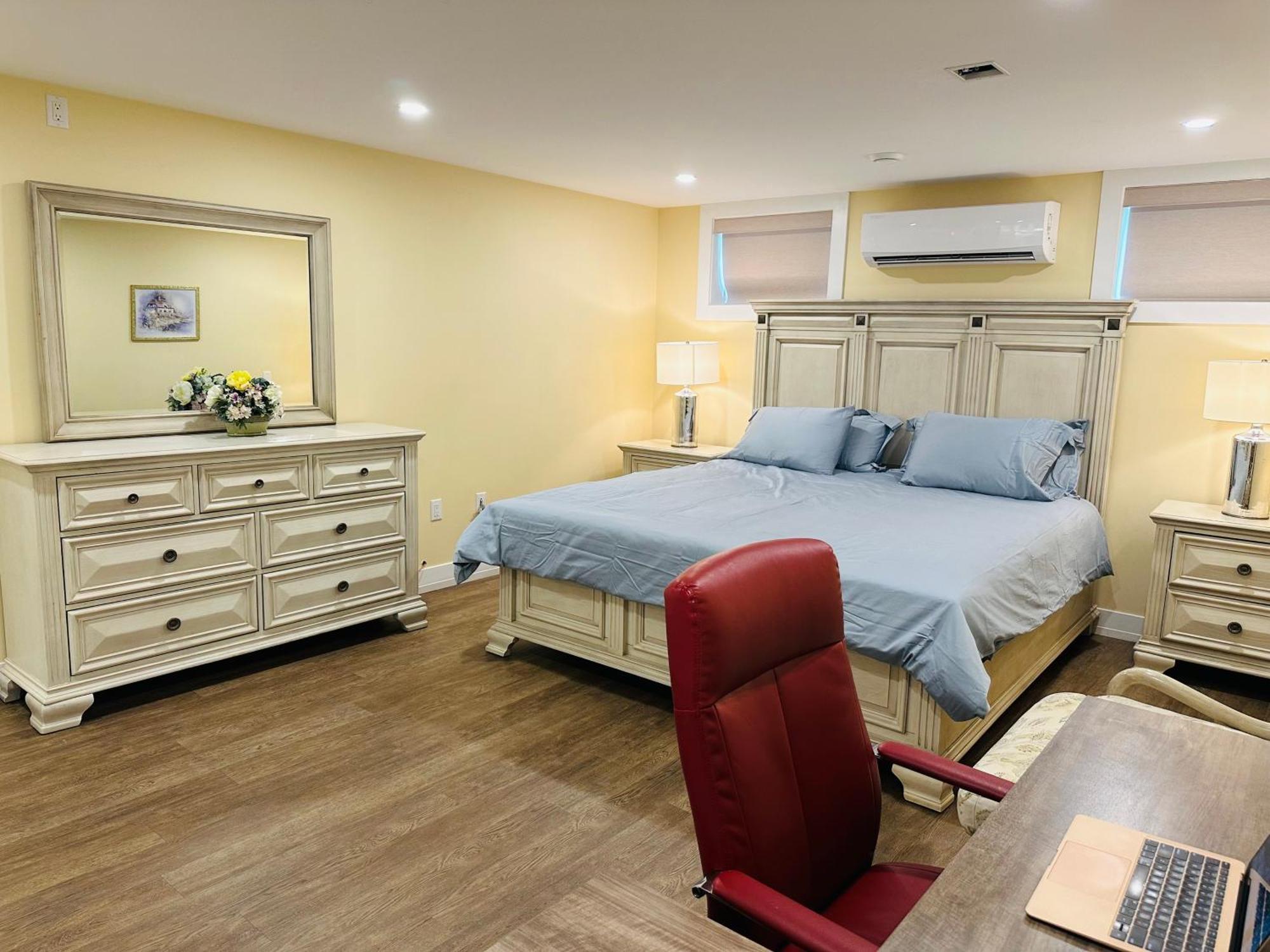 Luxurious Basement Retreat Daire Charlottetown Dış mekan fotoğraf